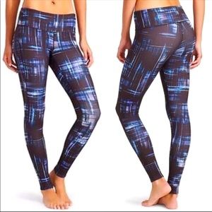 ATHLETA Blue Black CHATURANGA PLAID Full Length Yoga Leggings Sz Large L
